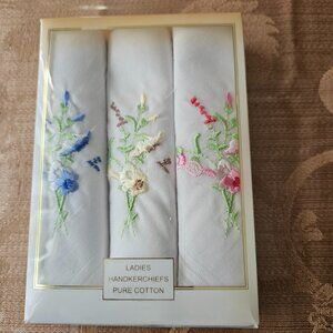 NIB Lace Cotton Handkerchiefs 2/$20